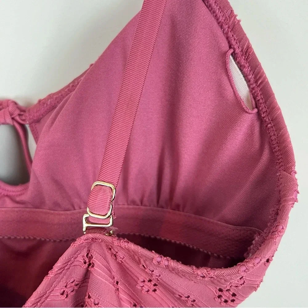 Xhilaration Mauve Eyelet One Piece Swimsuit Junior Medium M Cheeky Swim Bathing
